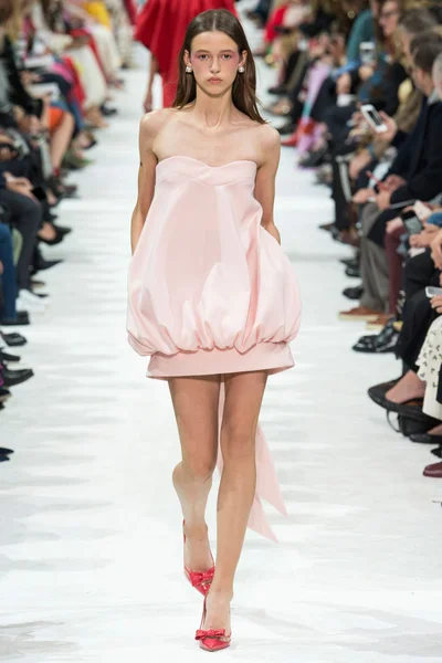 Look 52